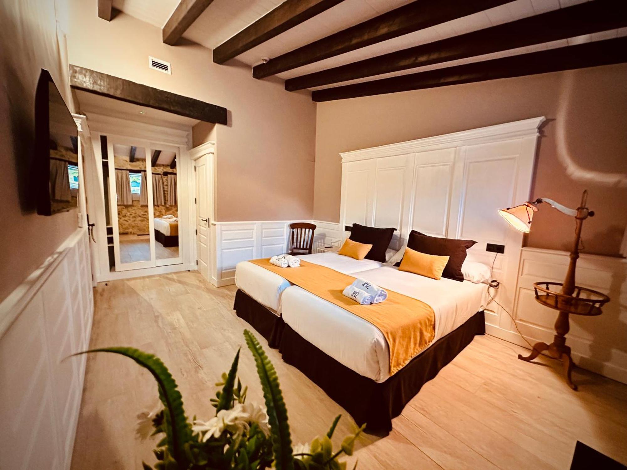 La Quinta Luxury Palace 阿内罗 外观 照片